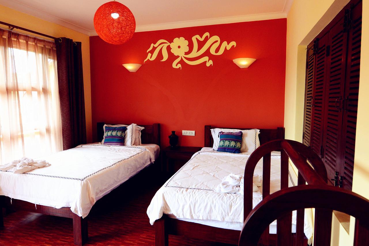 Hotel Homeland Pokhara Eksteriør billede