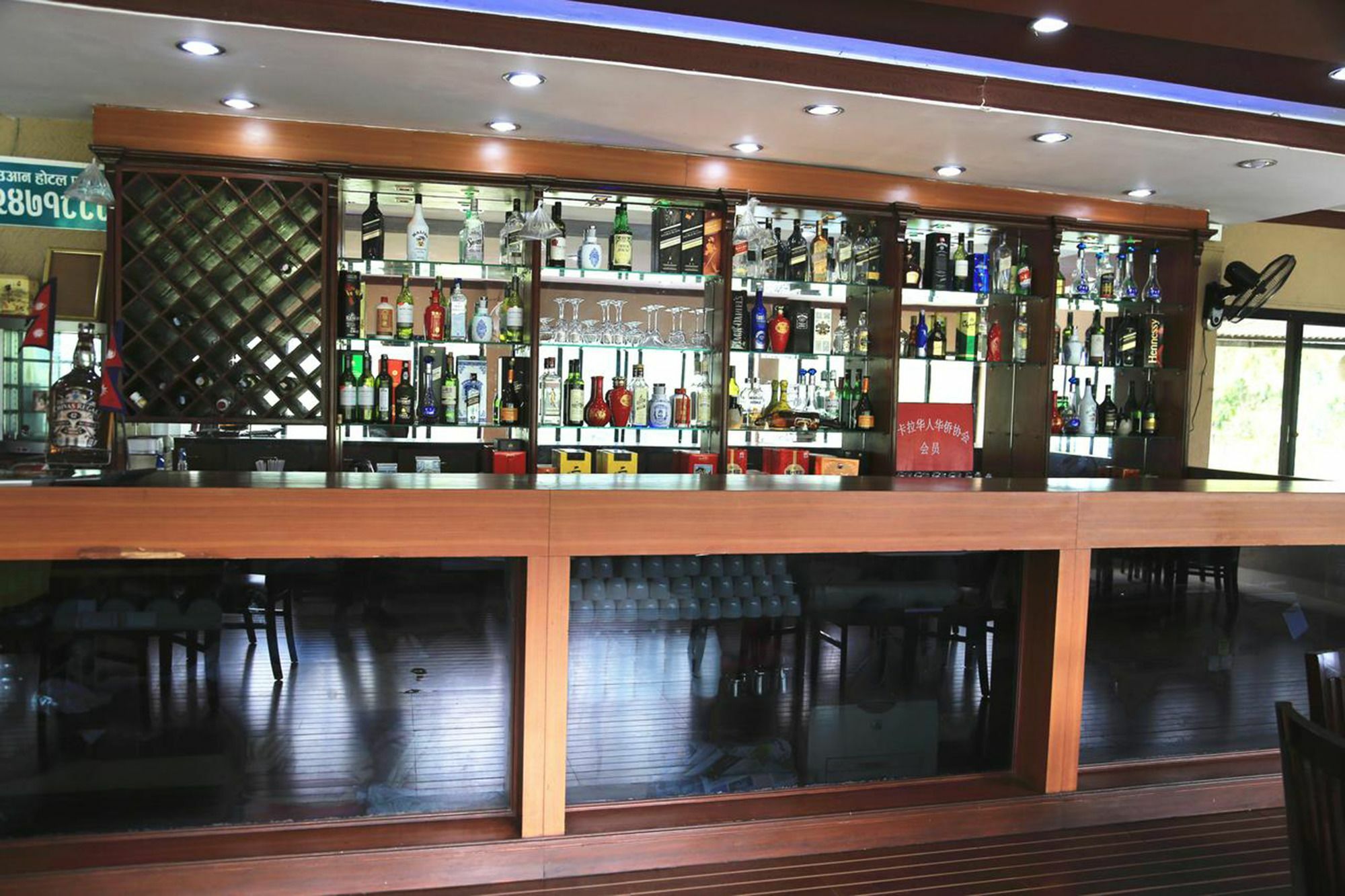 Hotel Homeland Pokhara Eksteriør billede